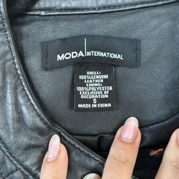 Leather moto jacket - Picture 7 of 7